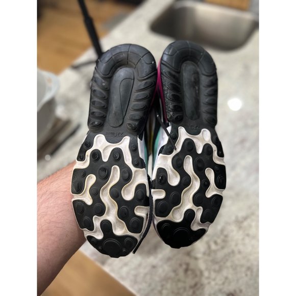 Nike Women’s Air Max React Geometric Abstract Shoes - Size 10 - Picture 6 of 8